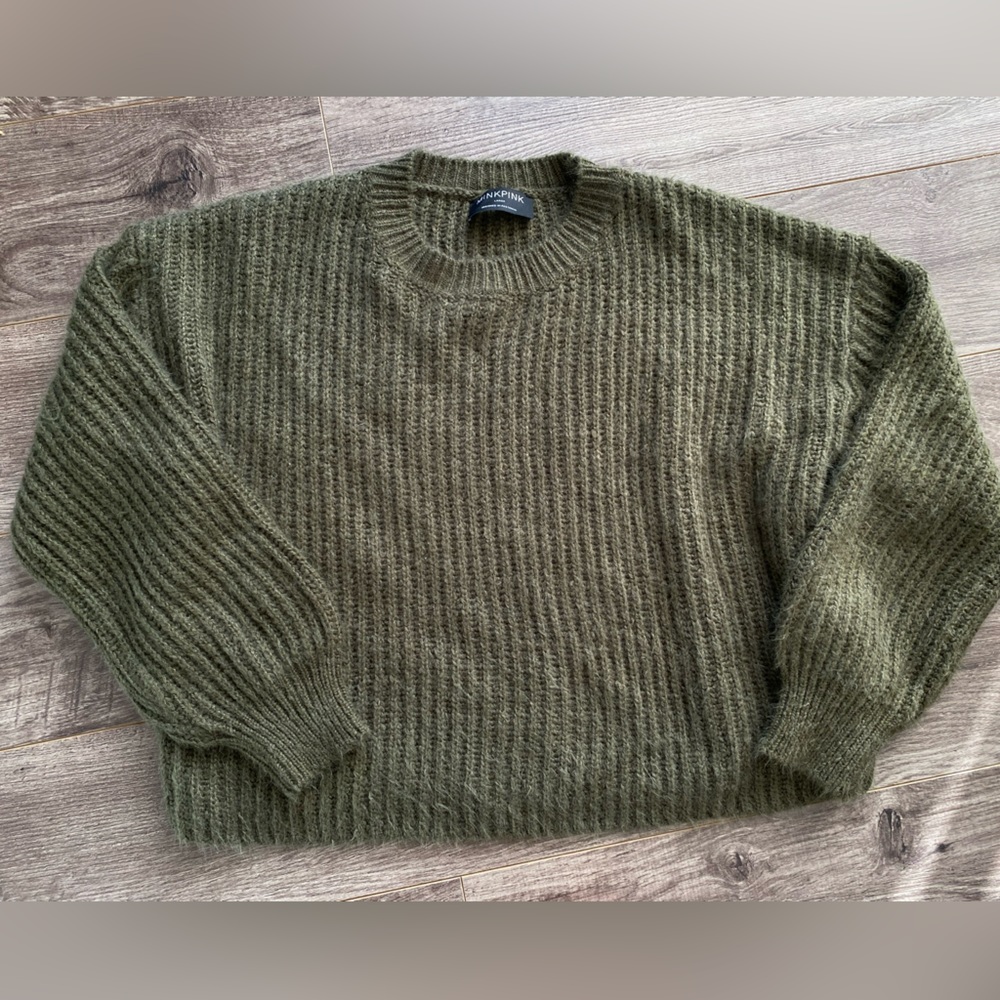REVOLVE MINKPINK olive green crewneck knit sweater w/ balloon sleeves